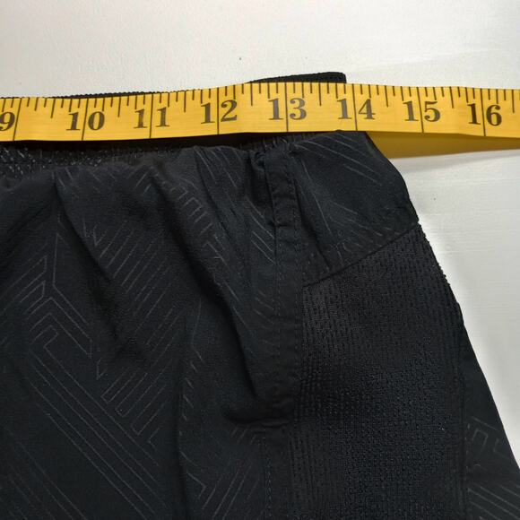 Old Navy Active Quick-Dry Women Performance Shorts Bundle - Picture 8 of 11